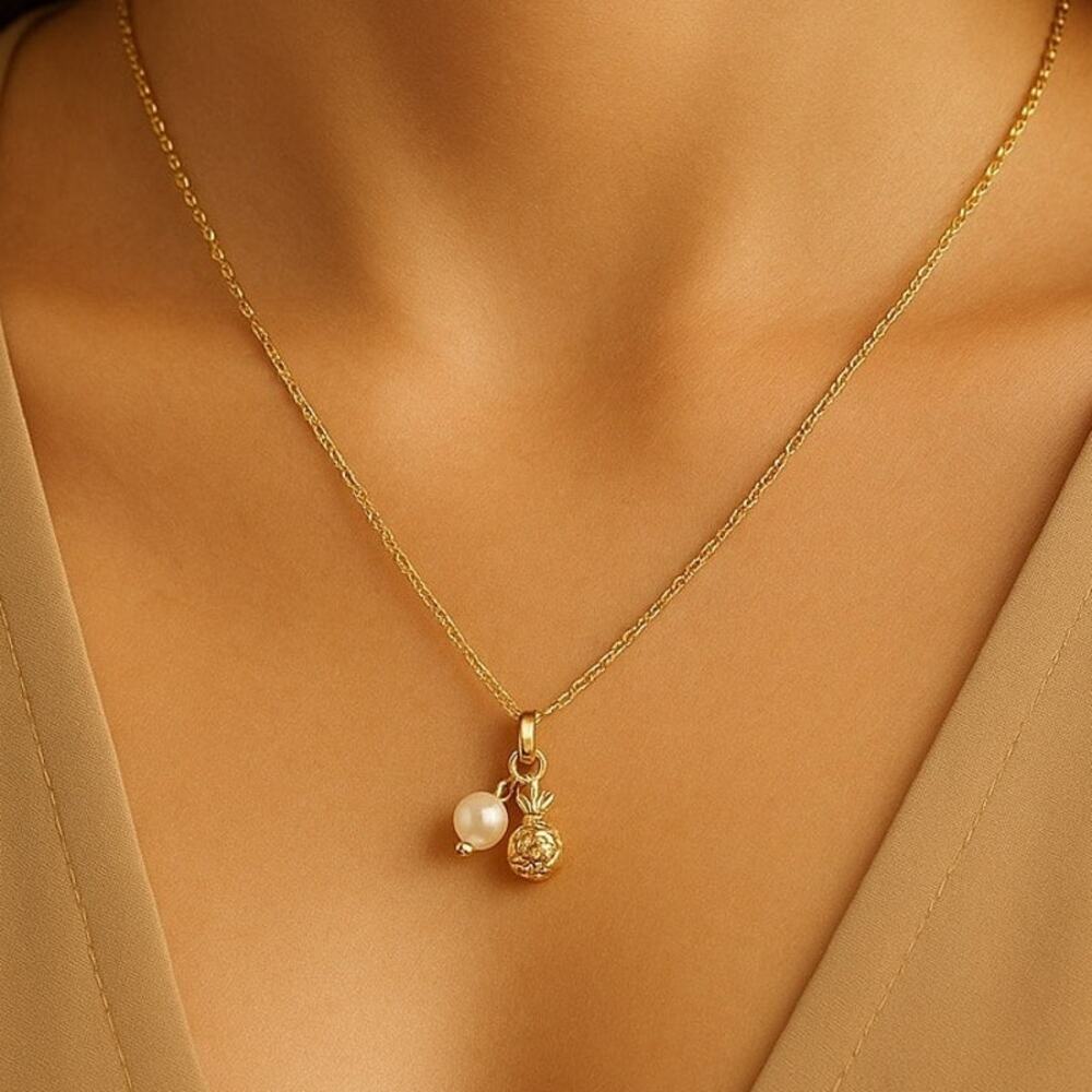 Crown & Ivy Pearl Pineapple Goldtone Chain Necklace